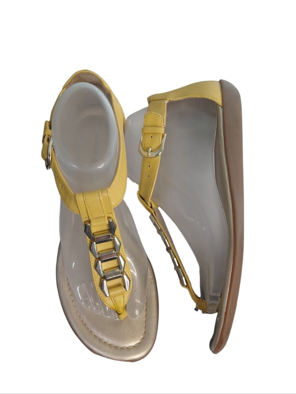 Bandolino Jorry Yellow T-Strap Chain Sandals Women's Size 8